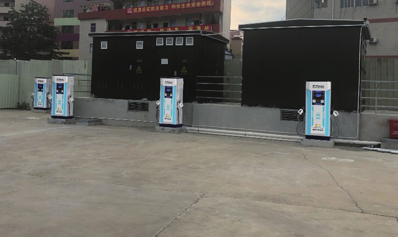 電力公司停車場(chǎng)充電站