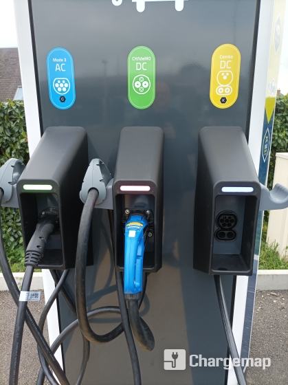 新能源充電樁使用與維護全攻略：車主必讀